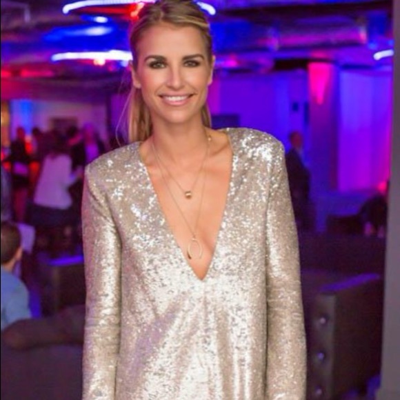 NWT The Jetset Diaries Oasis Sequin Dress GOLD - Picture 5 of 6